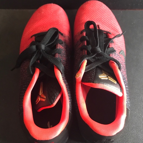 Nike Kobe XI Achilles Heel Youth US 7Y Basketball Shoe Low 822945-670 Black Red - Picture 4 of 7